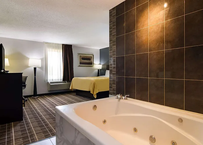 Quality - Naperville Area 3*